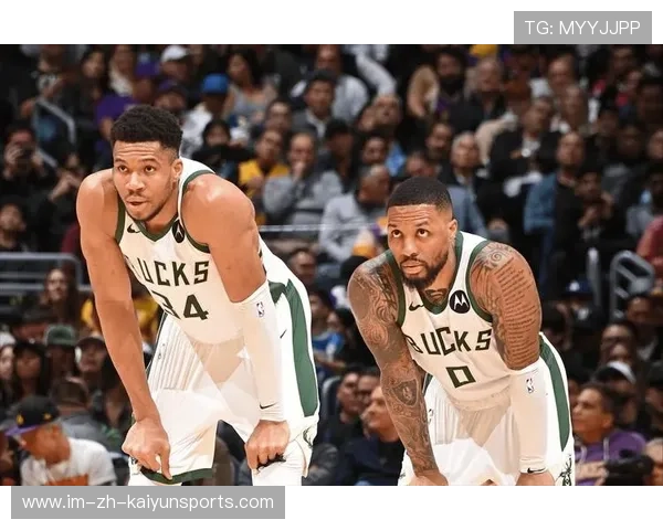 字母哥末段强攻完成绝杀,雄鹿全场掀起欢呼